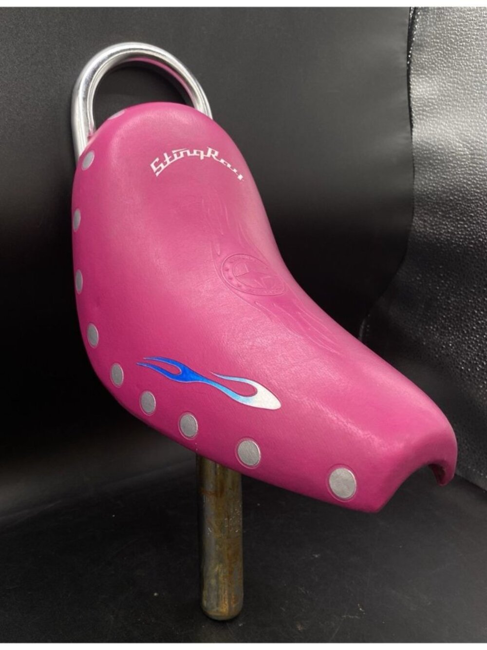 OCC Schwinn Stingray Chopper Pink Seat Saddle With Post 28.6 MM Junior